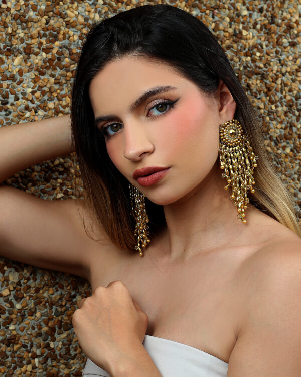 Aretes Medusa Dorada